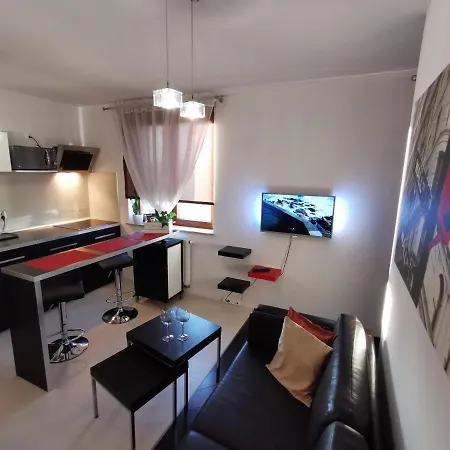 33 Apartment *